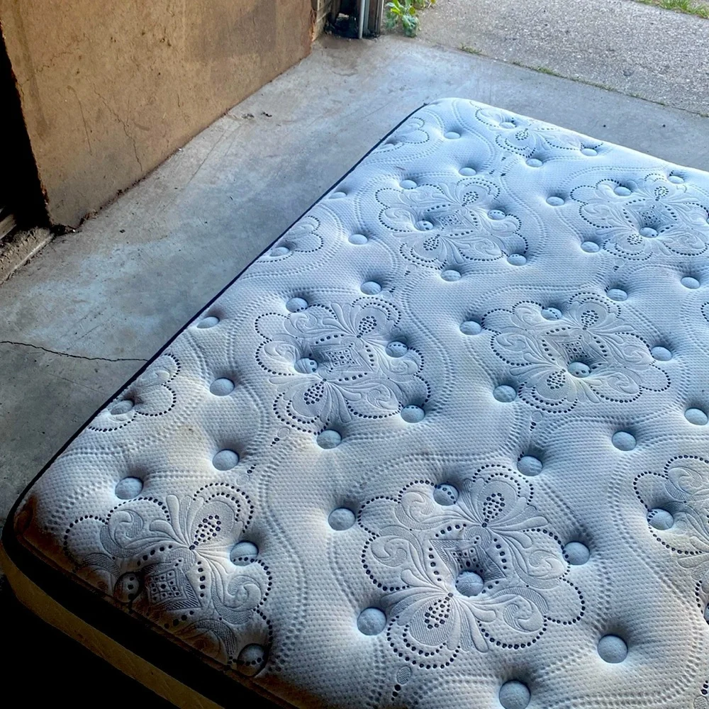 Queen pillow top
